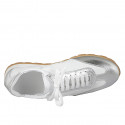 Chaussure baskets pour femmes avec semelle amovible en cuir blanc et argent et talon compensé 2 - Pointures disponibles:  42, 43, 44, 45, 46