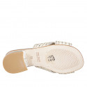 Mule pour femmes avec bandes croisées en tissu blanc avec insertions et perles platine, talon 4 - Pointures disponibles:  32, 35, 42, 43, 44, 46