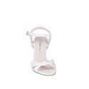 Sandale élégante pour femmes avec courroie à la cheville et design de lanières croisées en cuir verni blanc, talon 9 - Pointures disponibles:  32, 33, 34, 42, 43, 44, 45