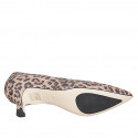Woman's pointy pump in spotted suede with a memory foam insole and spool heel 5 - Available sizes:  32, 43, 45, 46