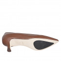 Woman's pointy pump in brown leather with a memory foam insole and spool heel 5 - Available sizes:  32, 34, 42, 43, 44, 45, 46