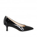 Woman's pointy pump in black patent leather with a memory foam insole and spool heel 5 - Available sizes:  32, 35, 42, 43, 44, 45, 46