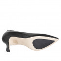 Woman's pointy pump in black patent leather with a memory foam insole and spool heel 7 - Available sizes:  32, 33, 34, 35, 42, 45
