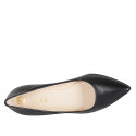 Woman's pointy pump in black leather with a memory foam insole and spool heel 7 - Available sizes:  32, 33, 34