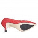 Woman’s pointy pump with a decorative strap, platinum leather trims, and red suede with heel 7 - Available sizes:  34, 42, 43, 44, 45, 46