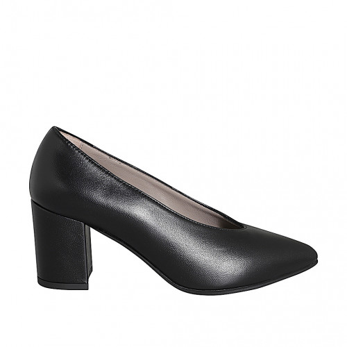 Damen-Pumps mit spitzer Kappe aus...