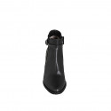Stivaletto a punta da donna con cerniera, elastico e cinturino in pelle e vernice nera tacco 7 - Misure disponibili: 32, 33, 34, 42, 43, 44, 45, 46