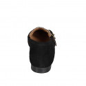 Mocasín para mujer con punta fina en gamuza negra y moteada con hebillas y tacón 1 - Tallas disponibles:  33, 34, 42, 43, 44, 45, 46