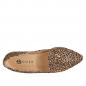 Mocasín para mujer con punta fina en gamuza moteada, tacón 1 - Tallas disponibles:  33, 34, 42, 43, 44, 45, 46