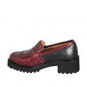 Mocasín para mujer en piel negra y granate con flecos, tachuelas, elásticos laterales y tacón 5 - Tallas disponibles:  33, 34, 42, 43, 44, 45, 46