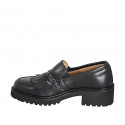 Mocassino da donna in pelle nera con frange, borchie e elastici latrerali tacco 5 - Misure disponibili: 33, 34, 42, 43, 44, 45, 46