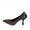 Décolleté a punta da donna con profili in elastico nero in camoscio testa di moro e pelle nera tacco 7 - Misure disponibili: 31, 32, 33, 34, 35, 42, 43, 44, 45