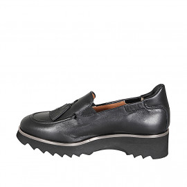 Woman's loafer in black leather with tassel wedge 3 - Available sizes:  32, 33, 34 2