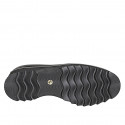 Mocasines para mujer con borlas en piel negra con cuña 3 - Tallas disponibles:  32, 33, 34