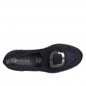 Mocasín para mujer en gamuza azul con accesorio metálico, suela track y tacón 3 - Tallas disponibles:  32, 33, 34, 42, 43, 44, 45, 46