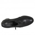 Chaussure fermeé pour femmes avec elastique, fermeture èclair et semelle amovible en cuir noir talon 6 - Pointures disponibles:  42, 43, 44