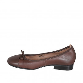 Woman's ballerina flats in... 2