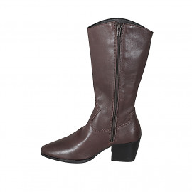 Woman's cowboy boots in... 2