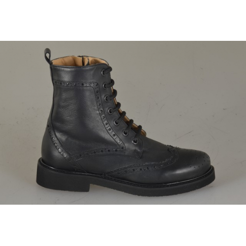 Woman’s black leather lace-up ankle boots with zip, wingtip detailing and heel 3 - Available sizes:  32, 33, 34, 35, 42, 43, 44, 45, 46