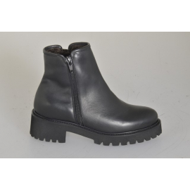 Bottines pour femmes en cuir noir avec fermetures zippées, doublure en peau lainée et talon 4 - Pointures disponibles:  33, 34, 35, 42, 43, 44, 45, 46