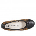 Ballerines pour femmes en daim imprimé moucheté et cuir noir avec bout rapporté et nœud talon 2 - Pointures disponibles:  33, 42, 43, 44, 46
