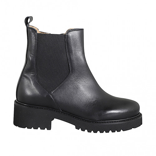 Woman’s black leather ankle boots with zip, elastic insert and heel 5 - Available sizes:  32, 33, 34, 43, 46