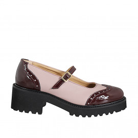 Woman’s Mary Jane pumps in maroon patent leather and pink leather wingtip detailing heel 5 - Available sizes:  33, 34, 42, 43, 44, 45, 46