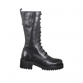 Botas de mujer de caña tres cuartos con cordones en piel negra, cremallera y tacón 5 - Tallas disponibles:  32, 33, 34, 42, 43, 44, 45