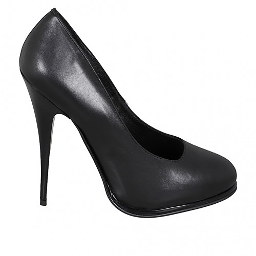 Woman's round-toe pumps in black leather with stiletto heel, platform and heel 11 - Available sizes:  31, 32, 33, 34, 35, 42, 43, 44, 45, 46