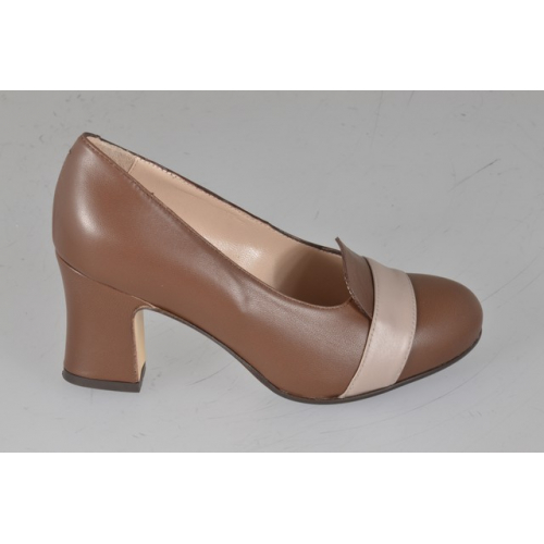 Woman's round-toe loafer in tan and nude leather with block heel 7 - Available sizes:  32, 33, 34, 35, 42, 43, 44, 45, 46
