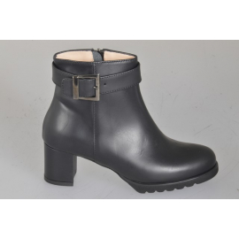 Pelle|NERA|Cint.Fibbia|T. 5 - Available sizes:  32, 33, 34, 42, 43, 44, 45, 46
