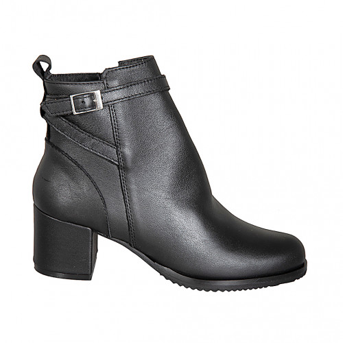 Botines para mujer en piel negra con cremallera y correa con hebilla, tacón 6 - Tallas disponibles:  33, 34, 42, 43, 44, 45, 46