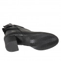 Botines para mujer en piel negra con cremallera y correa con hebilla, tacón 6 - Tallas disponibles:  33, 34, 42, 43, 44, 45, 46