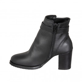 Stivaletto da donna in pelle nera con cerniera, cinturino con fibbia tacco 7 - Misure disponibili: 32, 33, 34, 42, 43, 44, 45 2