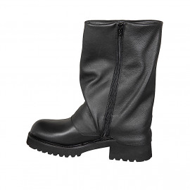 Stivale tre quarti da donna in pelle nera con gambale drappeggiato, con fibbia e tacco 5 - Misure disponibili: 32, 33, 34, 42, 43, 44, 45, 46 2