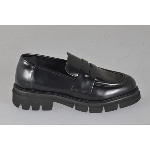 Pelle abrasivata|NERA|College|T. 3 - Available sizes:  32, 33, 34, 35, 42, 43, 44, 45, 46