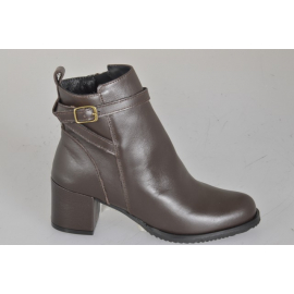 Pelle|T.d.M.|cint.fibbia|T. 5 - Available sizes:  32, 33, 34, 35, 42, 43, 44, 45, 46