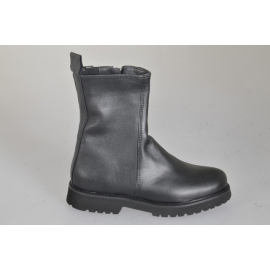 Pelle|NERA|Cern.int.|T. 3 - Available sizes:  33, 34, 42, 43, 44, 45, 46