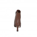 Woman’s pointed-toe brown leather ankle boots with zip fastening and heel 7 - Available sizes:  32, 33, 34, 42