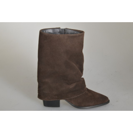 Woman’s dark brown suede boots with cuff and zipper, heel 4 - Available sizes:  32, 33, 34, 35, 42, 43, 44, 45, 46
