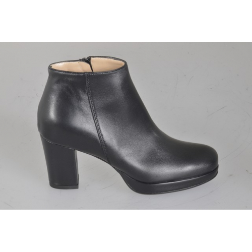 Stivaletto da donna con plateau in pelle nera con cerniera tacco 7 - Misure disponibili: 32, 33, 34, 42, 43, 44, 45, 46, 47