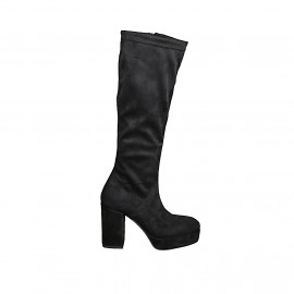 Botas para mujer en gamuza...