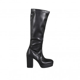 Botas para mujer en piel y...