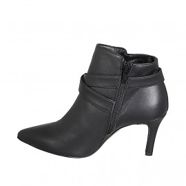 Bottines pour femmes à bout pointu en cuir noir, bride croisée, boucle, fermeture éclair et talon 7 - Pointures disponibles:  32, 33, 34, 35, 42, 43, 44, 45 2