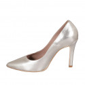 Woman's pointy pump in platinum laminated leather heel 10 - Available sizes:  31, 32, 33, 34, 35, 42, 43, 44, 45