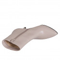 Woman’s pointed-toe nude leather ankle boots with zipper, heel 7 - Available sizes:  33, 34, 35