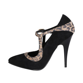 Woman’s pointed-toe Mary... 2