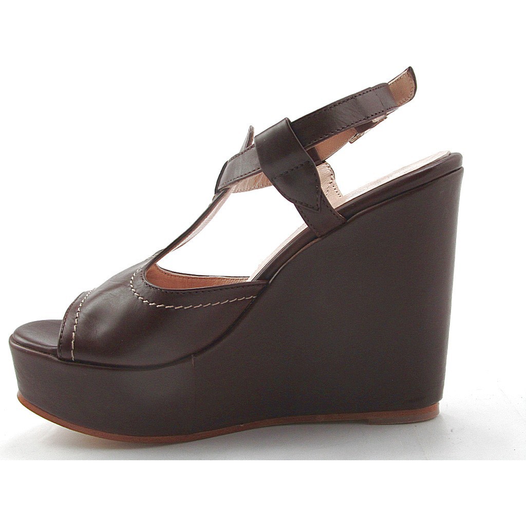Small or large Wedge sandal in dark brown leather - Ghigocalzature
