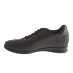 Men's sports shoe with laces in black leather - Available sizes:  36 2