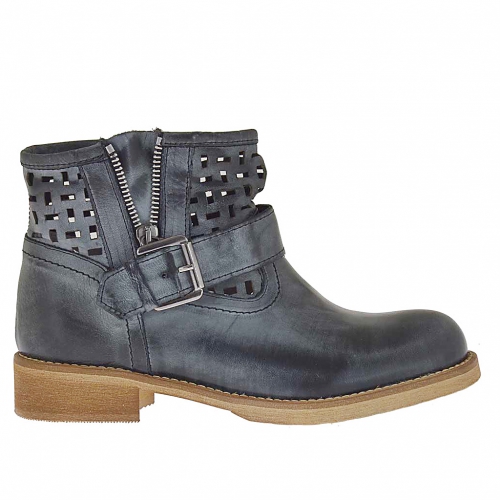 Woman's pierced boot with buckle and zipper in black vintage leather  - Available sizes:  32